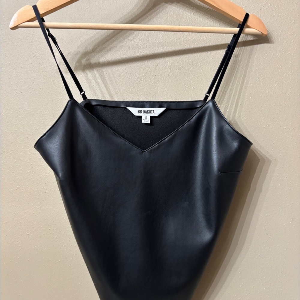 BB Dakota Women's Sleek Black Camisole